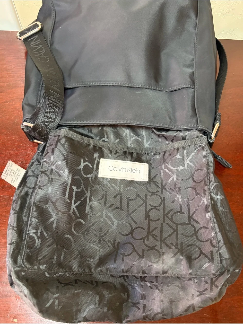 Calvin Klein Black Nylon Crossbody Organizer Bag Multi Pocket Adjustable Strap